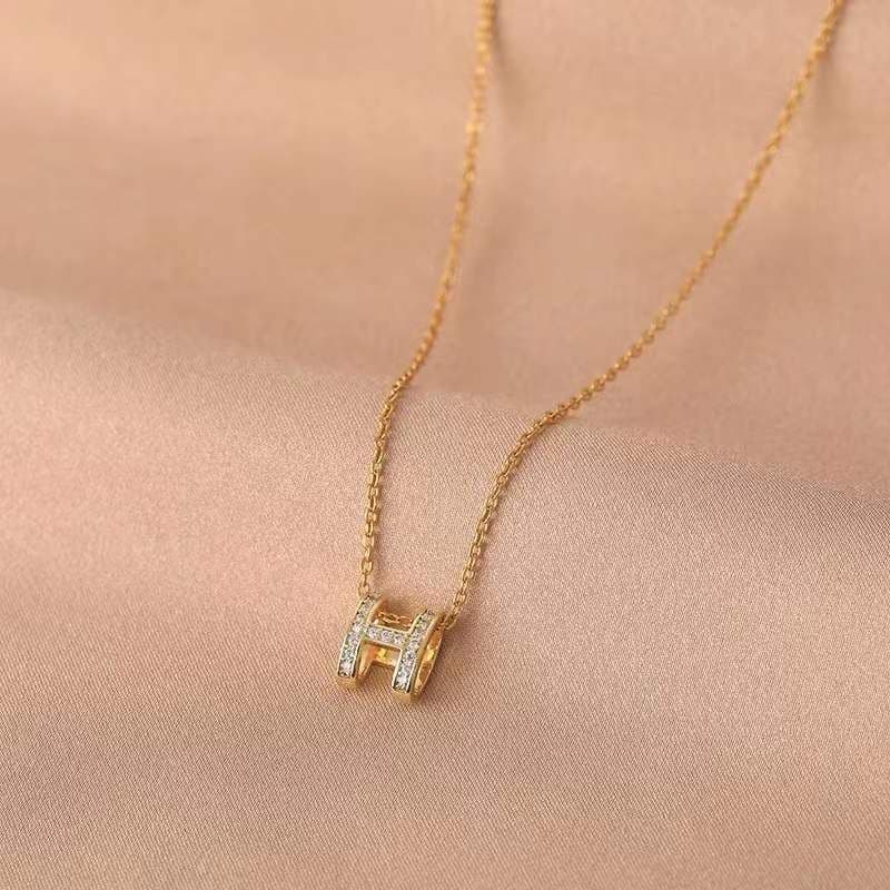 image-Titanium Steel Diamond Necklace - Women's Clavicle Chain