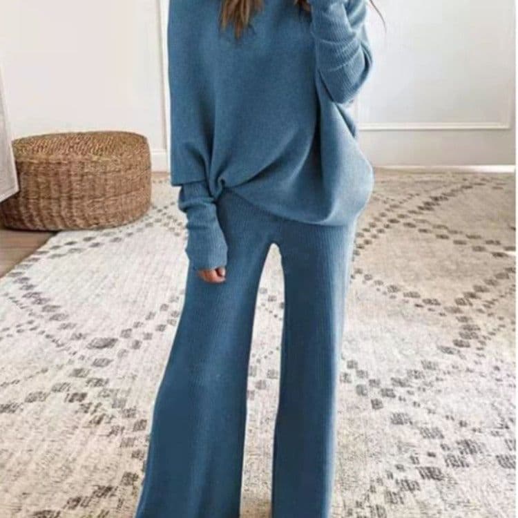 image-Women's Knitted Suit Khaki One-Shoulder Long Sleeve XXXL