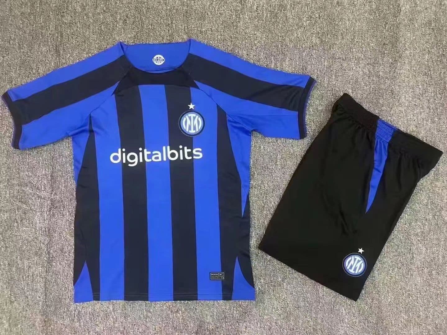 image-Inter Milan Home Jersey XXL