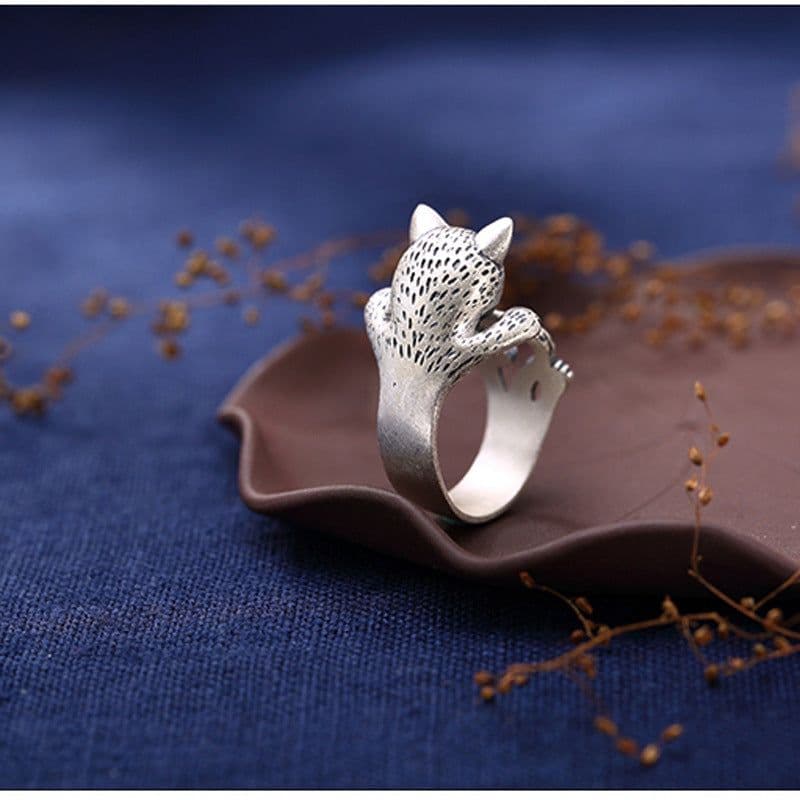 image-Korean Fashion Temperament Retro Lucky Cat Red Corundum Diamond Women Anti-Thai Silver Ring Jewelry Wholesale