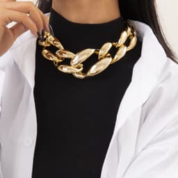 image-European and American cross-border jewelry hip-hop punk thick chain hollow pendant female street snap buttons exaggerated single-layer necklace