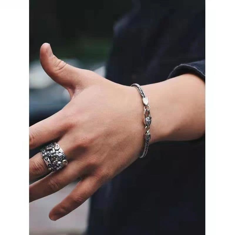 image-Silver Retro Bracelet Men Six-Word Chopin Chain Trend