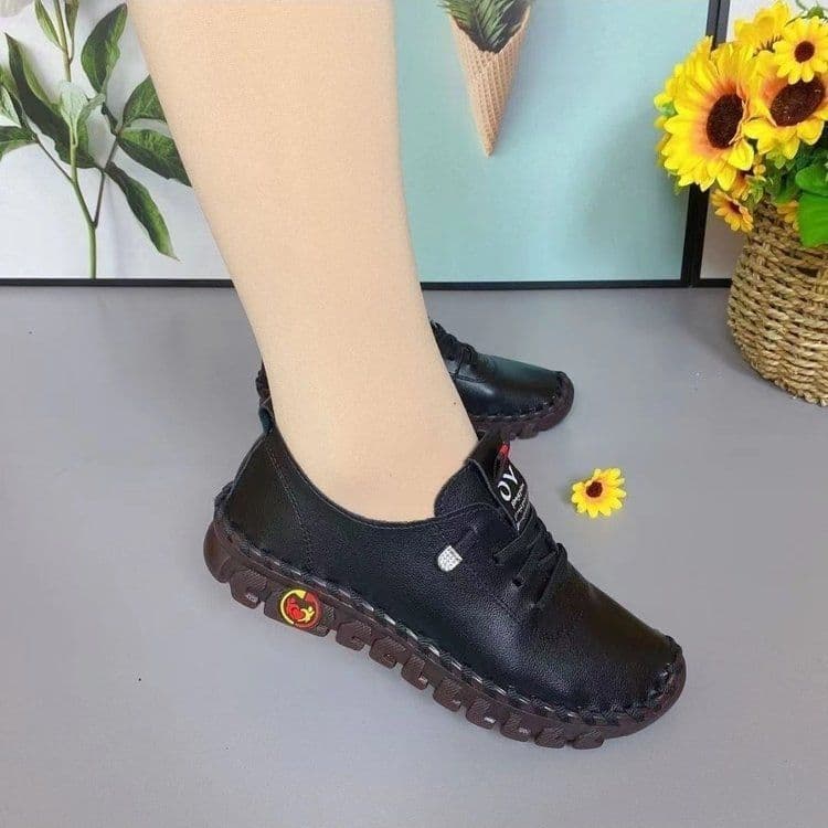 image-Large size wholesale viscose bottom casual all-match breathable single shoes women 2023 summer new soft bottom mother slip-on women's shoes