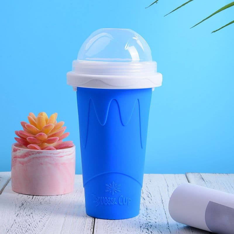 image-Silicone Pinch Cup - Blue 500ml Smoothie