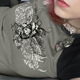 image-Trendy 2022 Retro Raglan Short-Sleeved T-Shirt - Contrasting Wings Print
