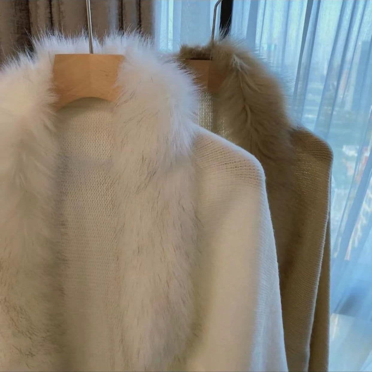 image-Women's Imitation Cashmere Shawl - Apricot Tassel Fur Collar