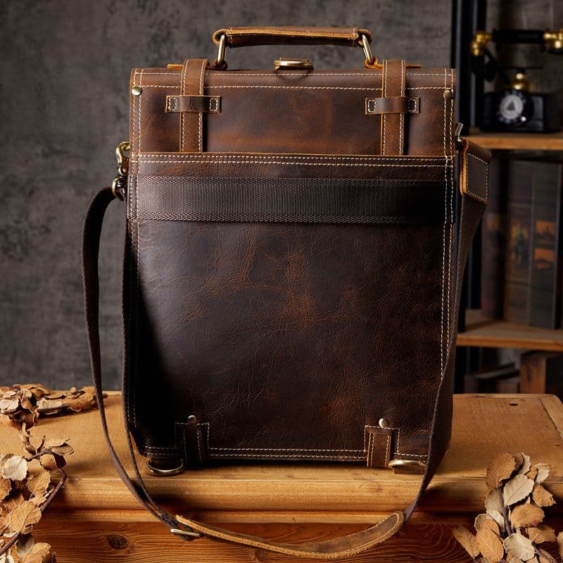 image-Simple & nature Vintage Leather Backpack - Men's 13"