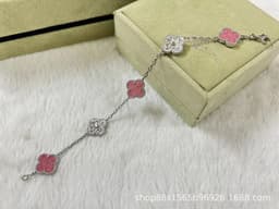 image-High-End Five-Flower Bracelet Rose Gold Clavicle Chain Thickened Electroplating Wholesale