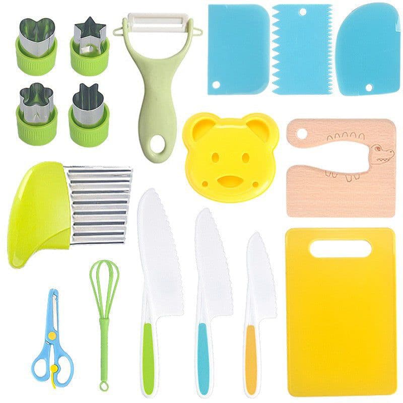 image-Children's Safety Knife Set - 3-Piece Plastic Fruit Kit, Wooden Chopping Board