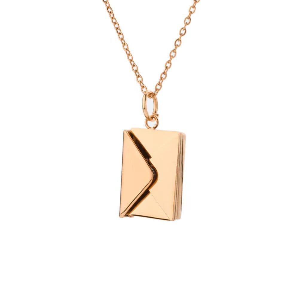 image-Rose Gold Clavicle Chain Pendant - Luxury Christmas Gift for Couples