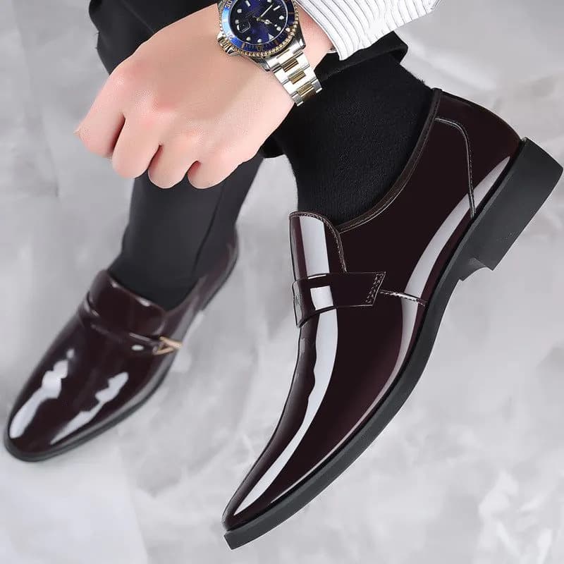 image-Men's Leather Business Casual Slip-On Shoes Brown