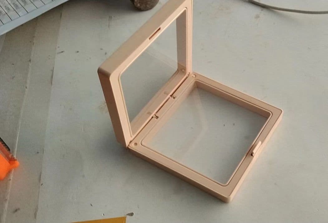 image-Jewelry Ring Storage Box - Orange Cardboard 11x11cm