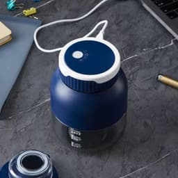 image-Portable USB Rechargeable Juicer 600ml Green