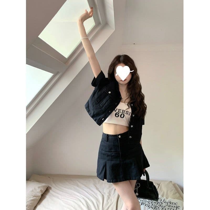 image-Chic 2023 Denim Skirt Suit - Black Retro Pleated Skirt, L Size