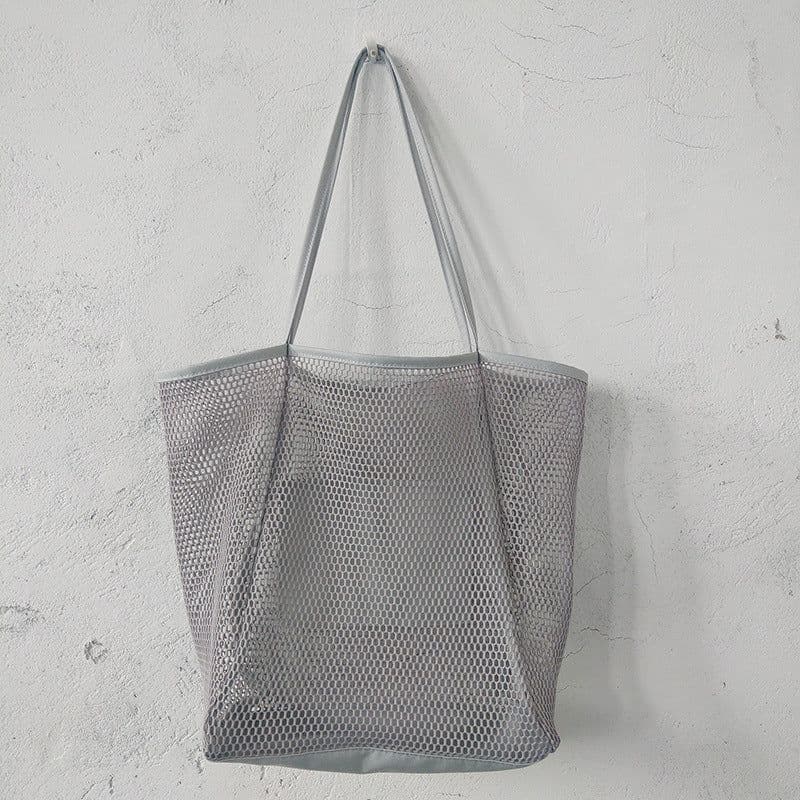 image-European Large Capacity Beach Tote Bag - Mesh