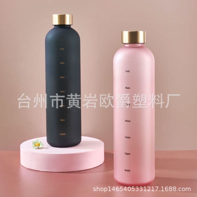image-1000ml plastic cup space cup large capacity gradient frosted handy water cup Tritan pure copper cover stainless steel cover
