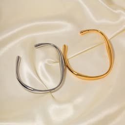 image-Stainless Steel Necklace & Bracelet Set - Gold