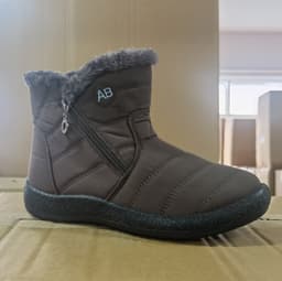 image-Women's Snow Boots Brown Cotton Side Zipper High Top