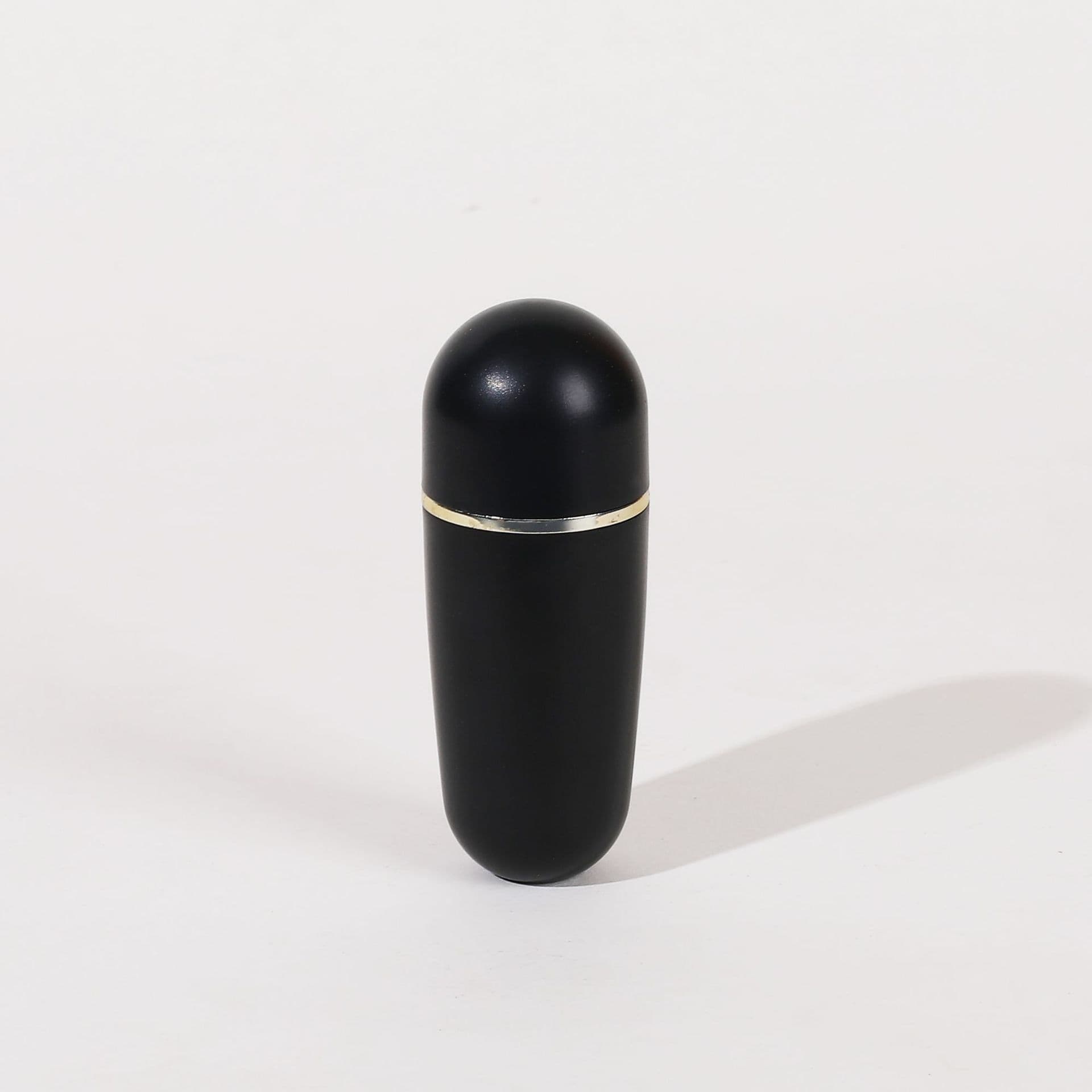 image-Volcanic Rock Oil-Absorbing Pore Shrinking Ball - Portable Beauty Tool