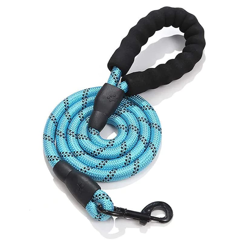 image-Spot cross-border pet leash small, medium and large dogs explosion-proof red dog leash night reflective extended nylon dog chain