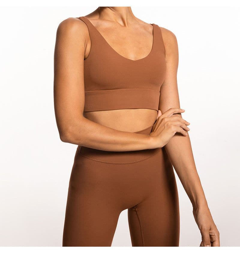 image-Autumn/Winter Nylon Yoga Suit with High Elastic Sports Trousers (65 characters)