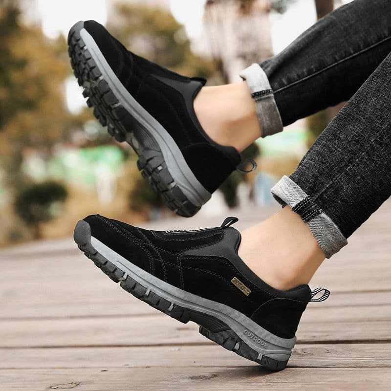 image-2021 new large size low top men's outdoor hiking shoes non-slip wear-resistant hiking shoes casual set of feet men's shoes