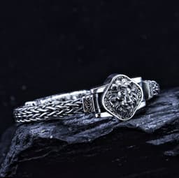 image-Yin Yushang 925 Silver Lion Bracelet - Retro Men's Jewelry, 20cm