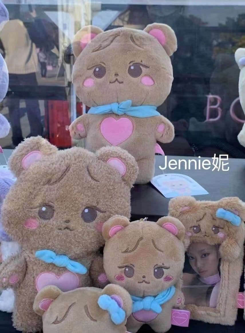 image-Blackpink Born Pink Tour Concert Plush Dolls Lisa Jennie - 25cm