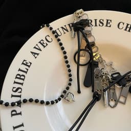 image-Multi-Zipper Necklace - Versatile, Cool Punk Style