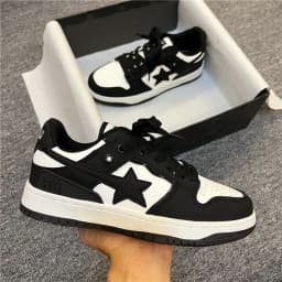 image-Hong Feizhuo Sports Shoes - Women's Casual Breathable White Sneakers - Korean Style, Low Top