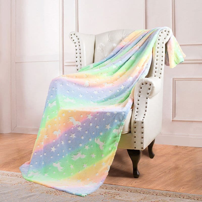 image-Luminous Double-Sided Flannel Blanket, Kids' Air-Conditioning Quilt, Maroon, 152x127CM