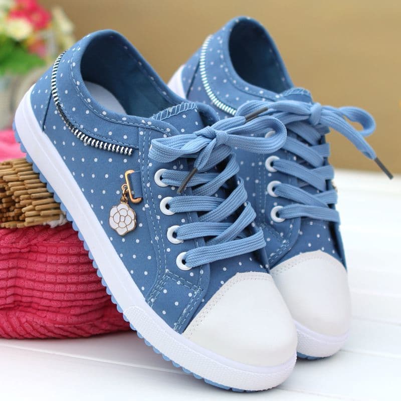 image-Korean Version Canvas Flat Shoes - Women's Casual Sports (62 characters)