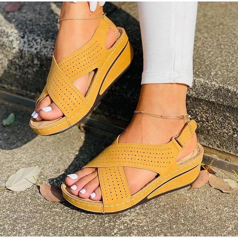 image-Women's Wedge Sandals - Beige Size 43 Eva Sole