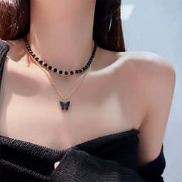 image-Emily Black Pearl Butterfly Necklace - Retro