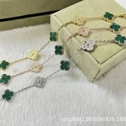 image-High-End Five-Flower Bracelet Rose Gold Clavicle Chain Thickened Electroplating Wholesale