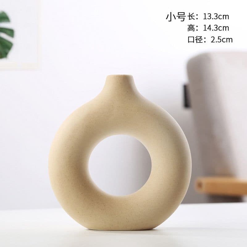 image-Nordic Ceramic Flower Arrangement Vase - Creative Round Dry Hydroponic Decor