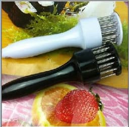 image-Steak Needle Meat Tenderizer - Syringe Style - Plastic - 21 Needles