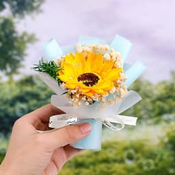 image-Aromatherapy Clip Bouquet - Beige Hydrangea Car Fragrance Decor