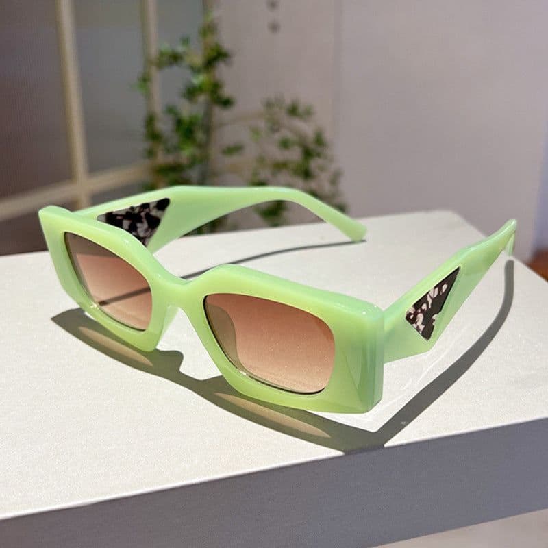 image-Diamond-shaped Sunglasses - White Frame UV400