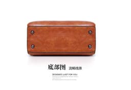 image-European and American retro cross-border wholesale women's bags 2023 new mother-in-law bag oily leather shoulder four-piece set women's handbag