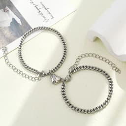 image-The new stainless steel chain love magnet attracts lovers bracelet a pair of men and women jewelry wholesale and foreign trade exclusively