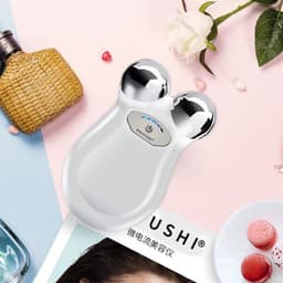 image-Microcurrent Beauty Roller - Green, 500-800mAh Radio Frequency Lift