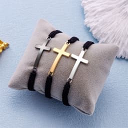 image-Ba Yue Cross-Border Couple Rope Bracelet - Red/Black Alloy