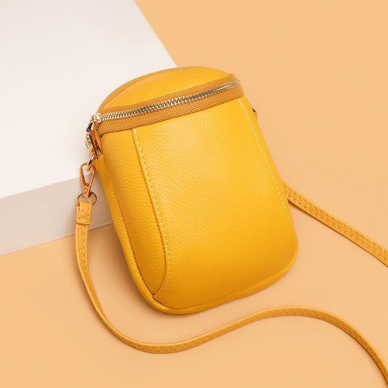 image-Mobile phone crossbody bag - high-end cowhide, fashionable 2023