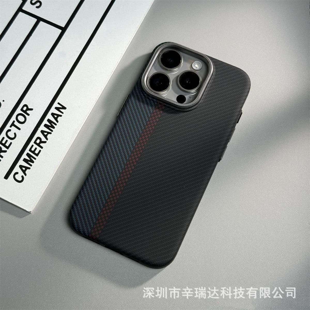 image-Suitable iPhone 15 Pro Max Kevlar Case - Carbon Fiber Pattern