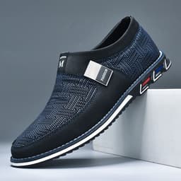 image-New Wenzhou Low-Top Casual Shoes, Black/White, Size 48 Men's Leather Flat Bottom