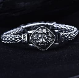 image-Yin Yushang 925 Silver Lion Bracelet - Retro Men's Jewelry, 20cm