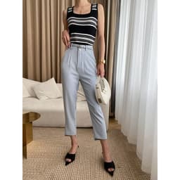 image-Women's Cropped Skinny Pants - Black High Waist XL