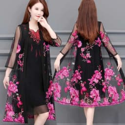 image-Foreign trade 2022 summer new large size women's clothing fat sister 200 catties mesh sunscreen clothing women's mid-length coat thin