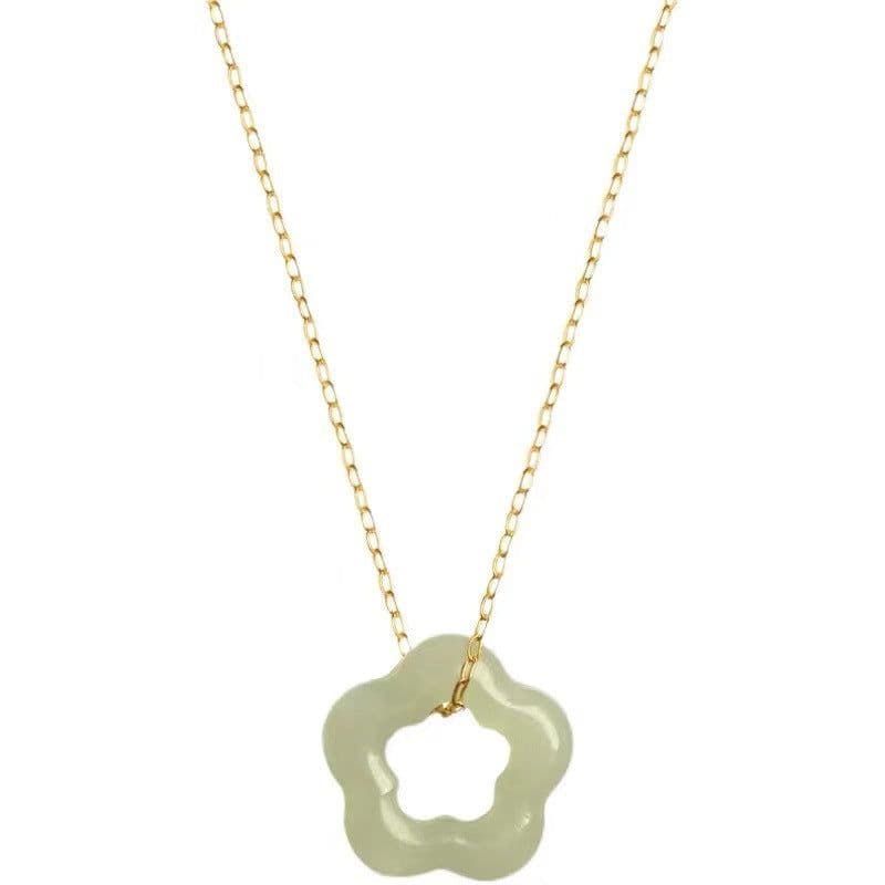 image-Hetian Jade Plum Blossom Pendant Necklace Green Jasper Antique Clavicle Chain